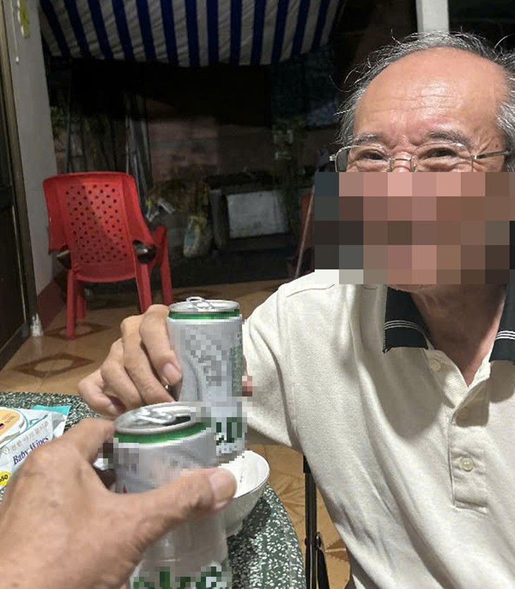 Uống rượu bia mỗi ngày: Quan niệm vô hại và những hệ lụy- Ảnh 1.