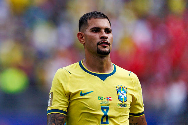 Tiền vệ Bruno Guimaraes của Newcastle là mục tiêu chuyển nhượng hàng đầu của Arsenal.