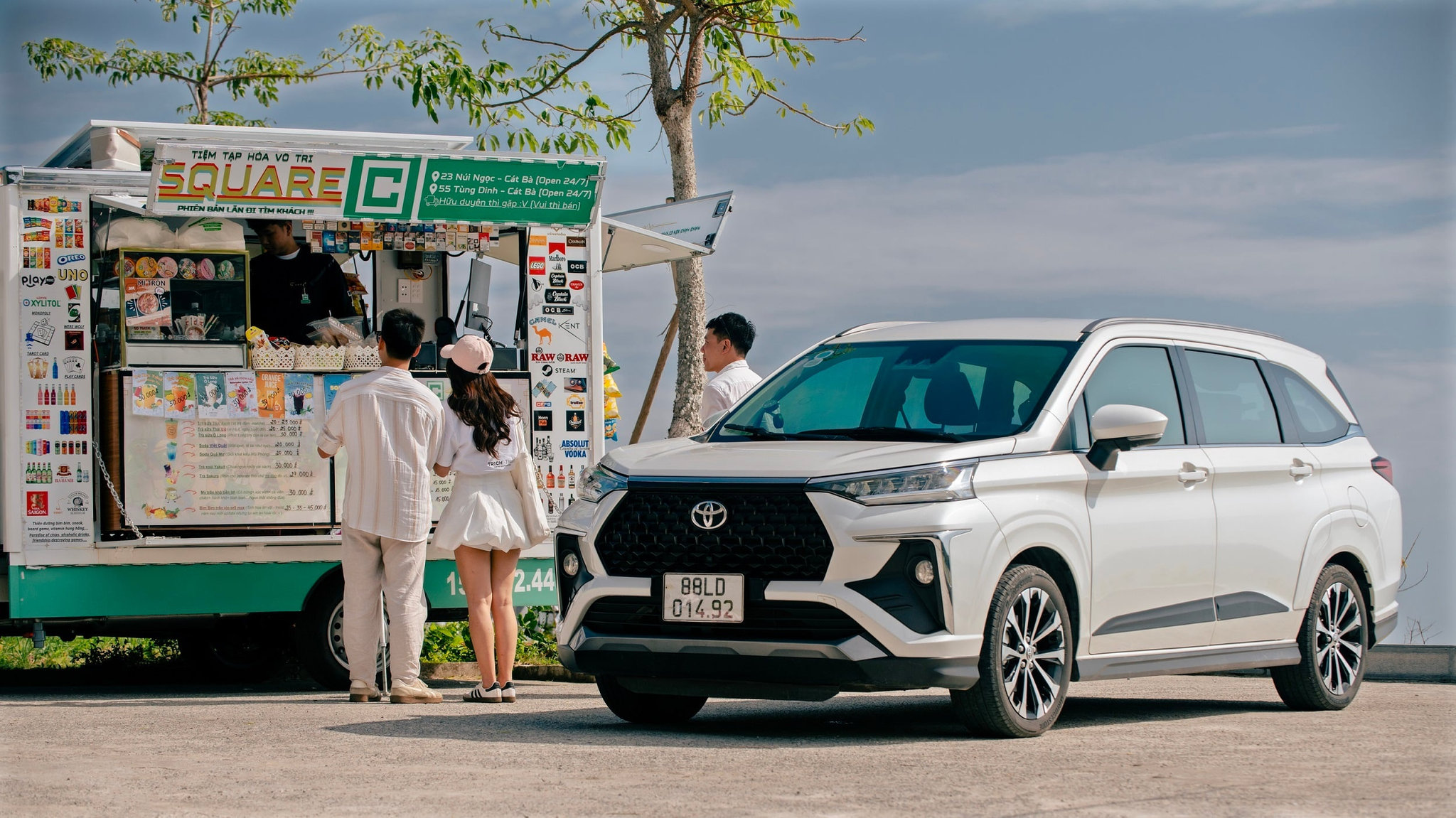 Mẫu xe đa dụng Toyota Veloz Cross đóng vai trò trụ cột giữ vững thị phần phân khúc xe gia đình.