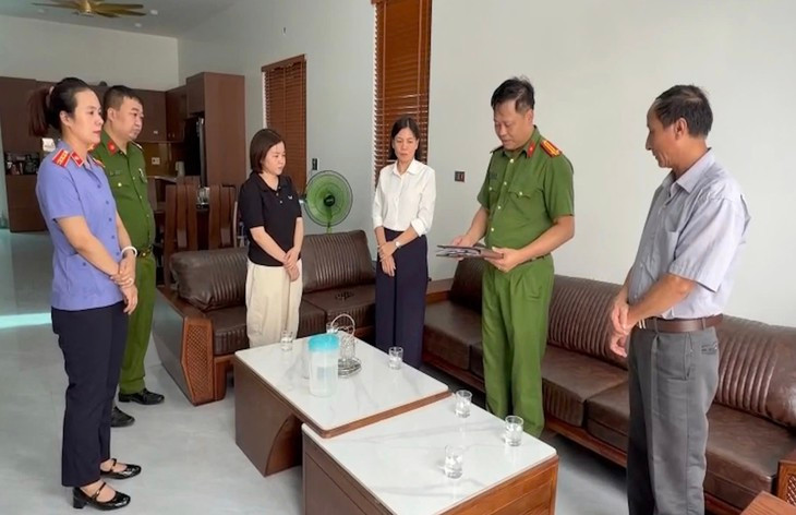 Khởi tố người phụ nữ lừa đảo hơn 12,7 tỷ đồng bằng chiêu mua bán đất- Ảnh 1.
