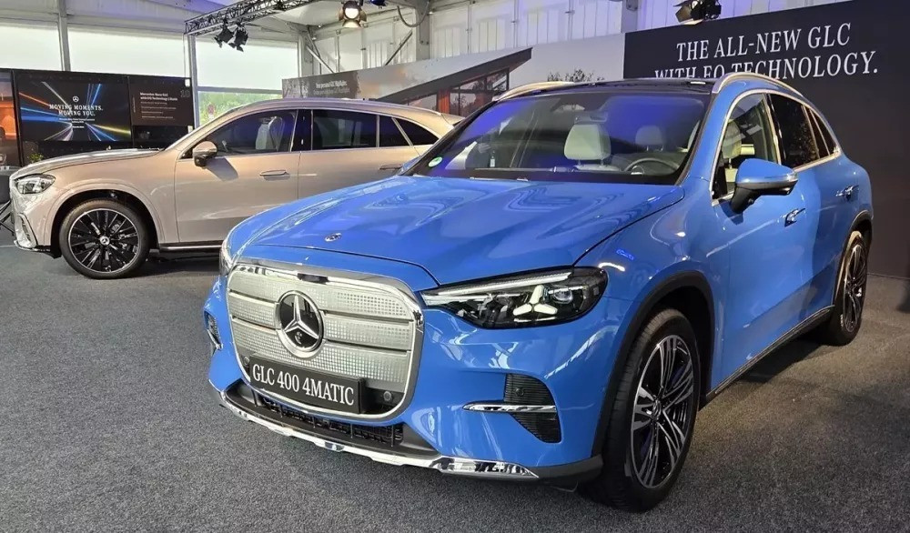 Tin xe 29/7: Mercedes-Benz GLC mới nhận cọc tại Việt Nam, Elantra 2027 lộ diện - 1