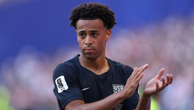 Tyler Adams lọt vào tầm ngắm của Manchester United