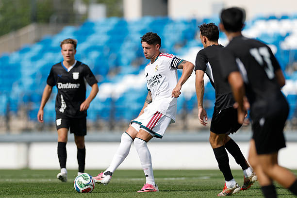 Fede Valverde nổi bật nơi tuyến giữa Real Madrid