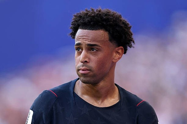 Sự đa năng của Tyler Adams là điểm cộng về mặt chiến thuật