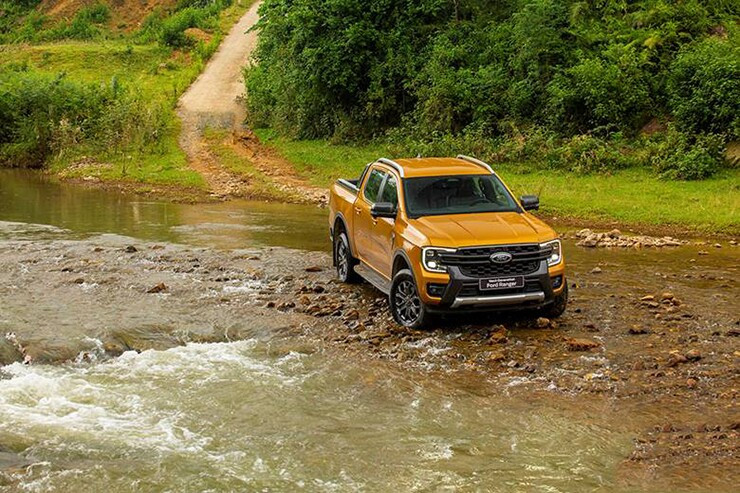 Giá xe Ford Ranger lăn bánh kèm ưu đãi tháng 7/2026 - 1