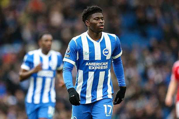Manchester United có thể đặt cược vào Carlos Baleba.