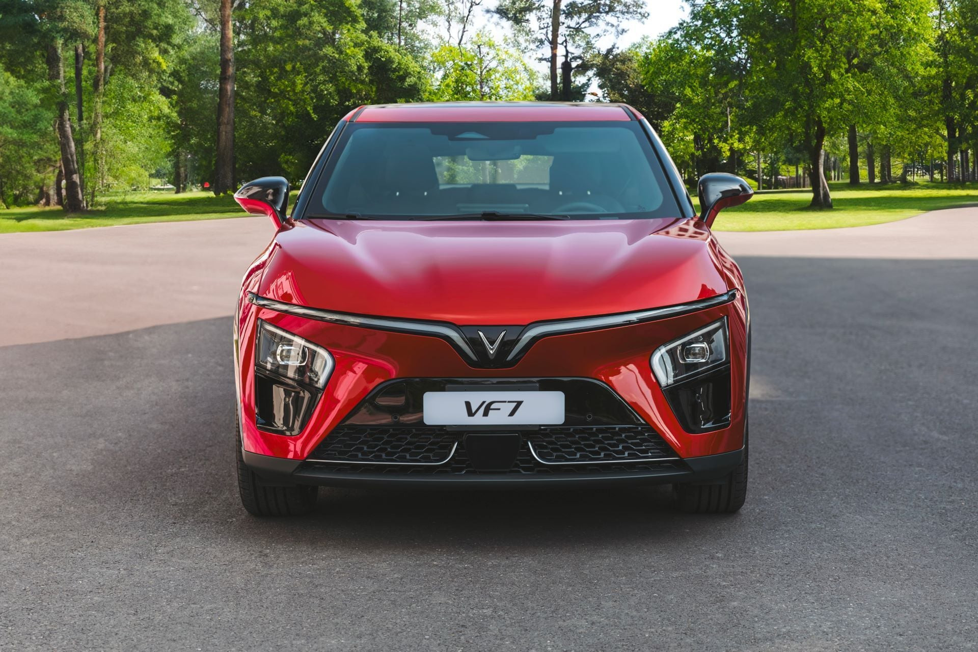 VinFast VF 7 được lòng dân mê xê dịch trong những hành trình du lịch mùa hè - 1
