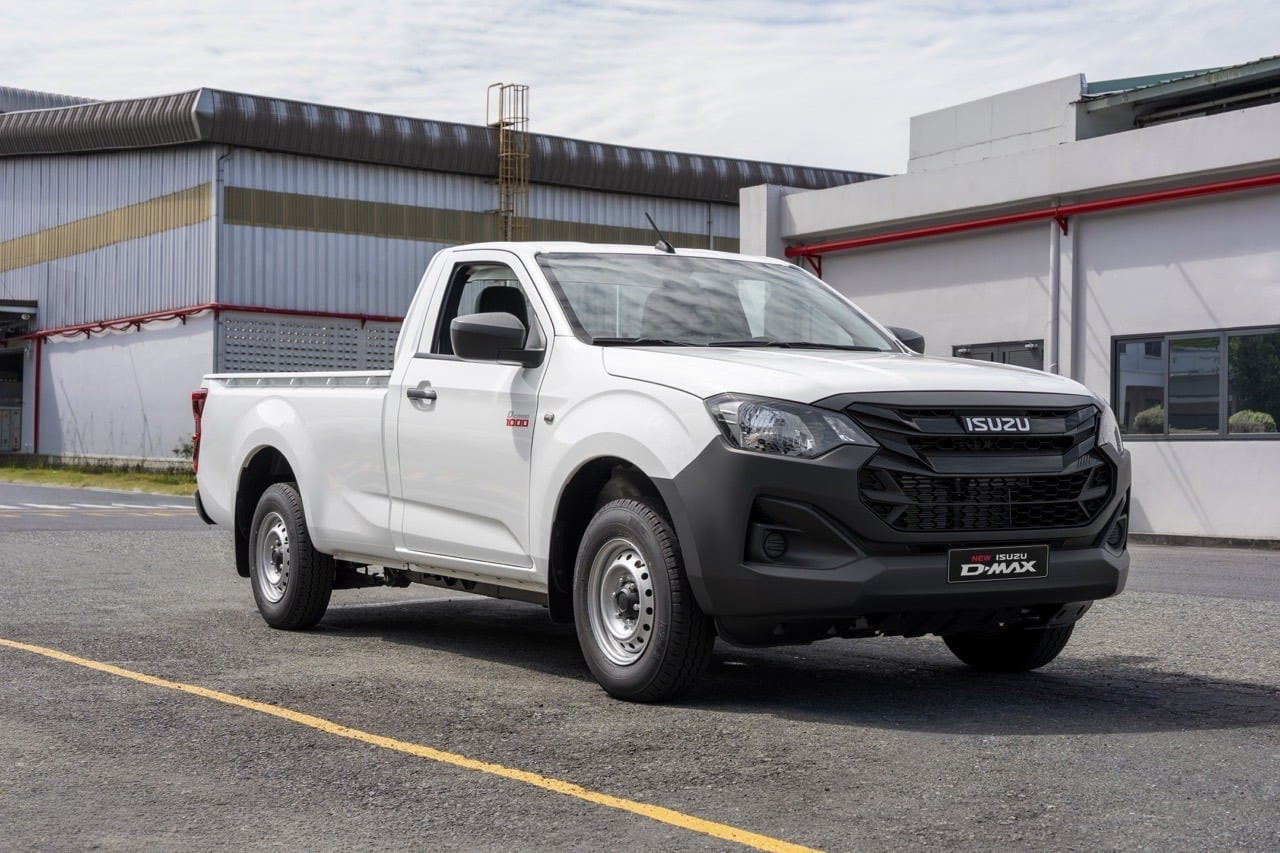 Tin xe 30/7: Xiaomi hé lộ SUV EREV chạy điện 370 km, Audi Q9 trình làng - 2