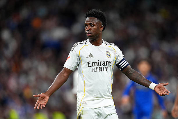 Arsenal vẫn đang cân nhắc trường hợp của Vinicius Junior.