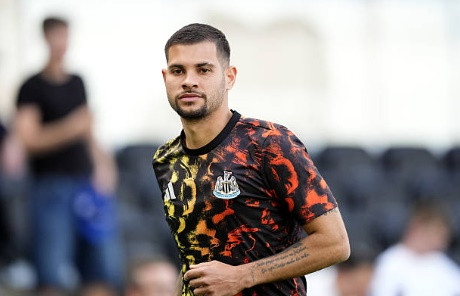 Newcastle vẫn xem Bruno Guimaraes là nhân tố quan trọng.