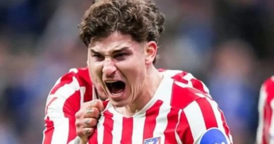 Alvarez vẫn đang là mục tiêu hàng đầu của Barca.
