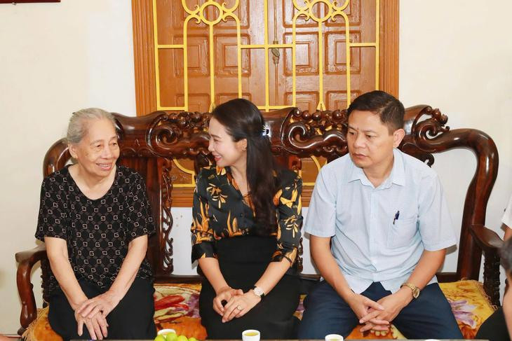 Hải Phòng: Một hộ dân tự nguyện hiến đất phục vụ cải tạo tuyến đường trước cổng trường học- Ảnh 1.