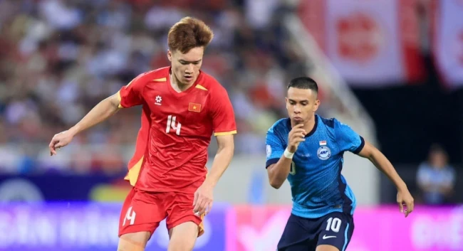 Việt Nam hòa 0-0 Singapore