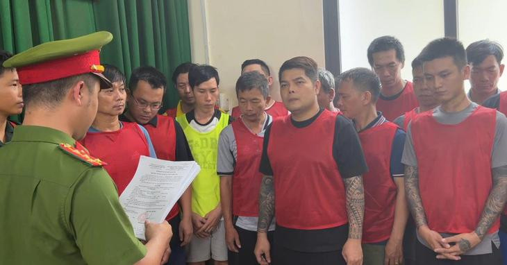 Công an TPHCM triệt phá đường dây cá độ bóng đá World Cup 2026 trị giá 500 tỷ đồng - Ảnh 2.