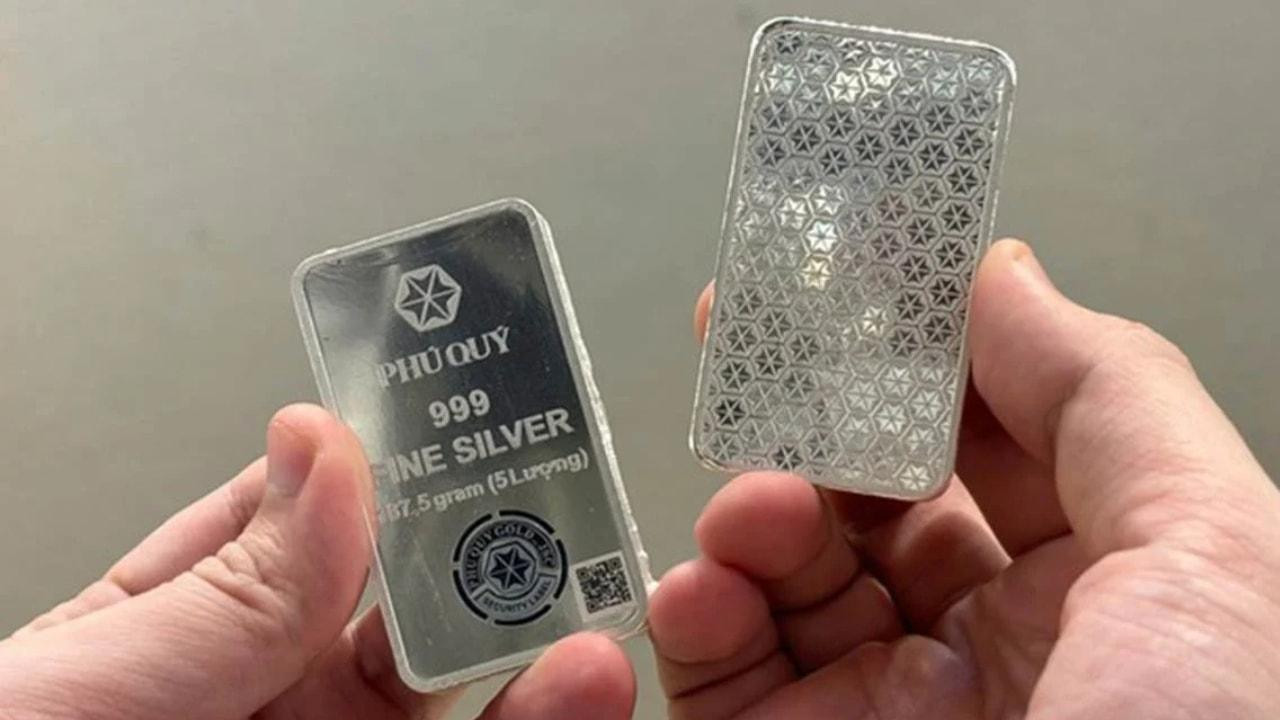 Thị trường bạc ngày 2/8 duy trì diễn biến đi ngang đối với giao dịch trong nước