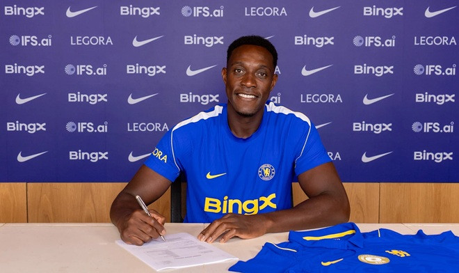 Danny Welbeck bổ sung kinh nghiệm cho Chelsea
