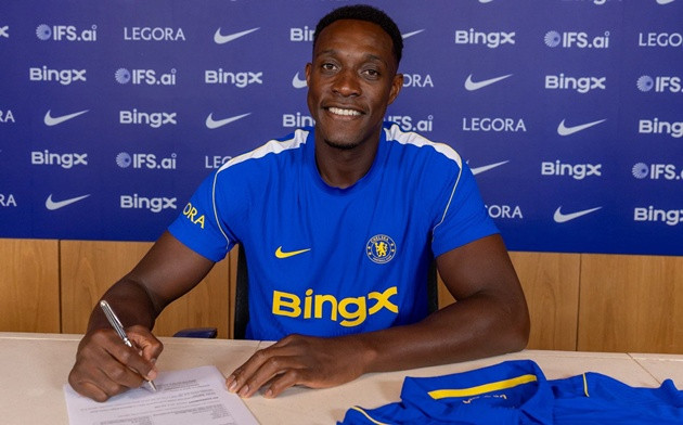 Danny Welbeck gia nhập Chelsea
