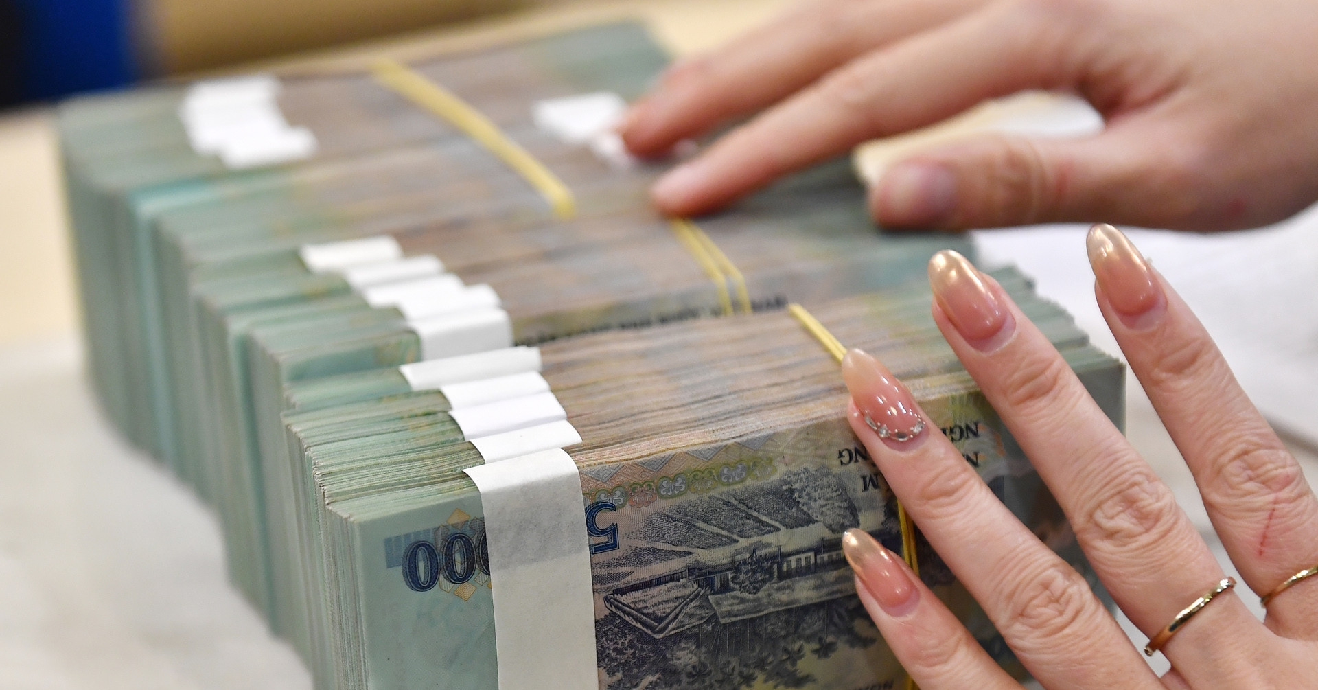 LPBank tăng lãi suất tiết kiệm ngày 3/8/2026