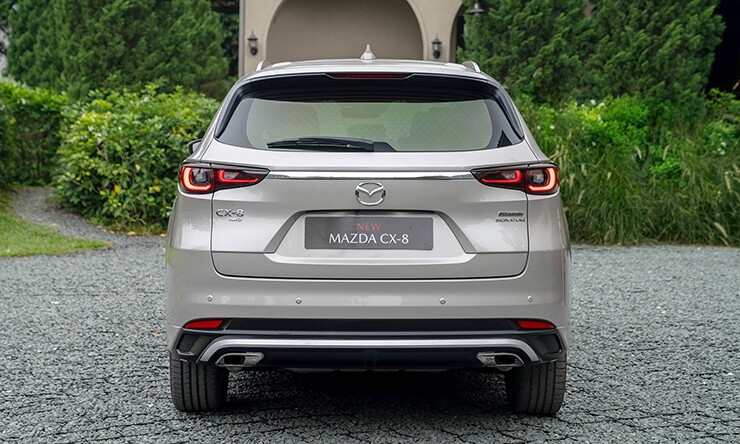 Thiết kế đuôi xe Mazda CX-8