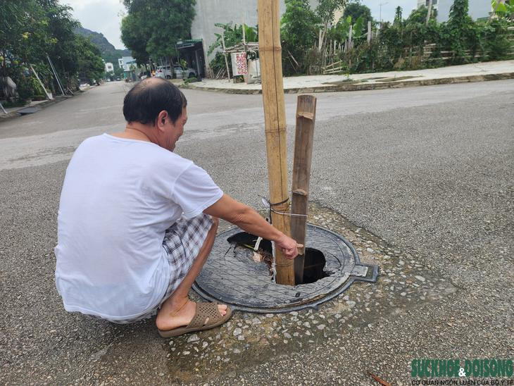 'Bẫy' hố ga sâu 2m chực chờ người dân giữa lòng đô thị Thanh Hóa - Ảnh 5.