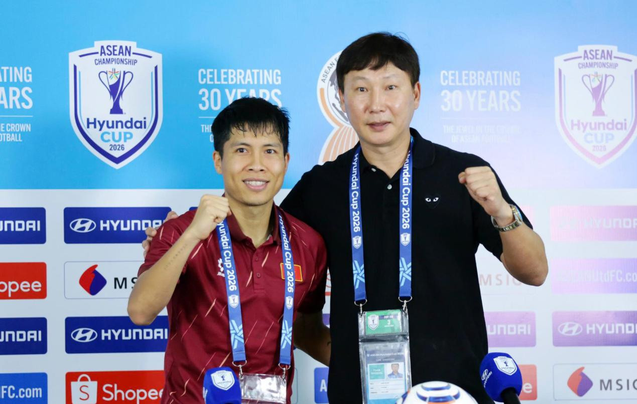 Văn Vĩ là trụ cột tuyển Việt Nam dưới thời ông Kim Sang-sik
