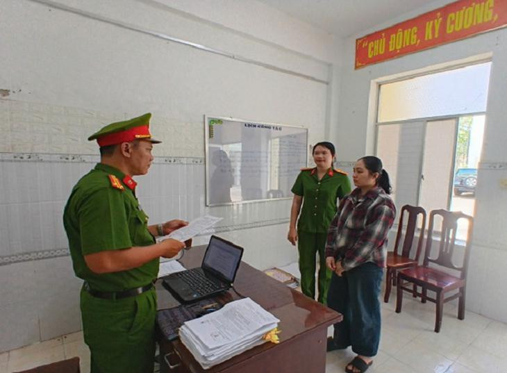 Bắt chủ hụi Lâm Huệ Mi lừa đảo chiếm đoạt tiền của các hụi viên- Ảnh 1.