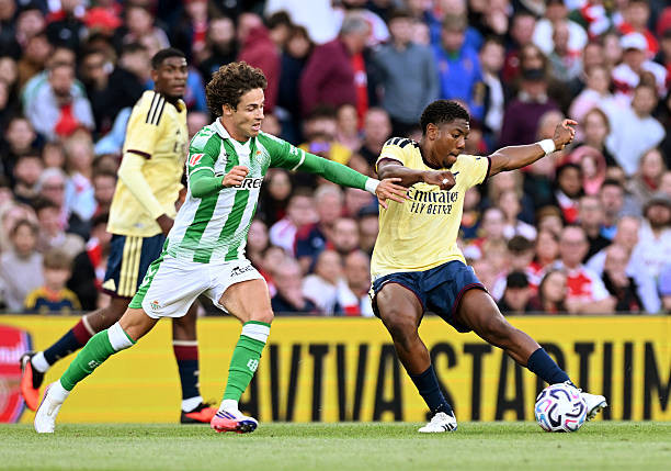 Arsenal đối mặt nhiều tổn thất nhân sự và chưa tìm lại nhịp độ chơi bóng tốt nhất.