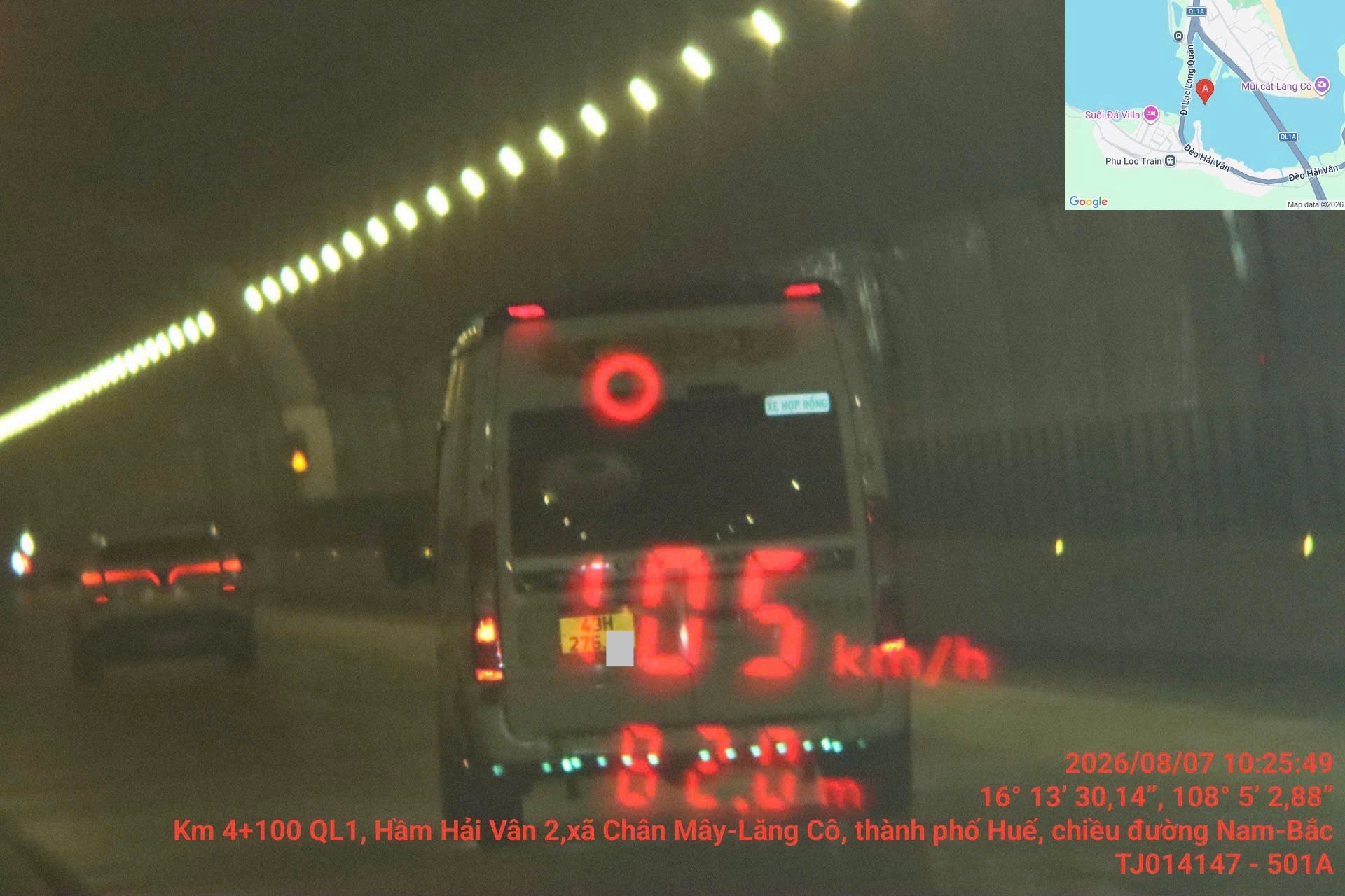 CSGT Huế siết kiểm soát tốc độ, phát hiện xe khách chạy 104 km/h qua hầm Hải Vân- Ảnh 3.