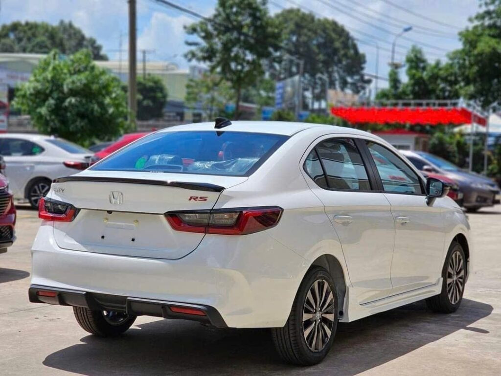 Bảng giá xe Honda City mới nhất tháng 8/2026 - 2