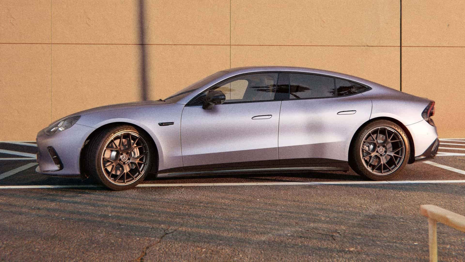 Tin xe 11/8: MG 07 PHEV gây chú ý, Mercedes-AMG GT 53 EV xuất hiện - 2