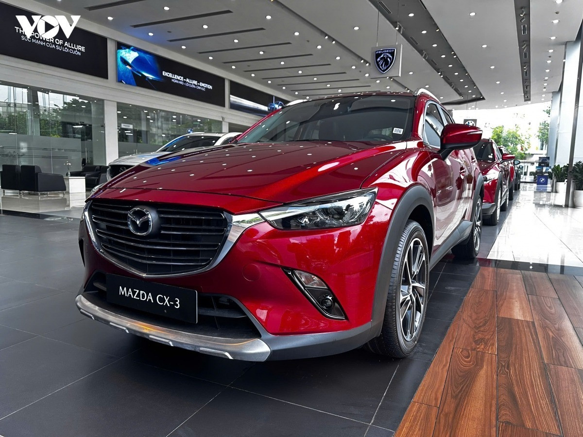 SUV cỡ B đua giảm giá tháng 8, nhiều mẫu ô tô gầm cao chạm mốc trên 500 triệu - 6