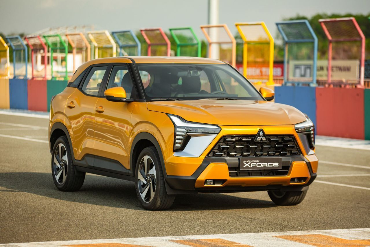 So sánh Mitsubishi Xforce và Kia Seltos - 1