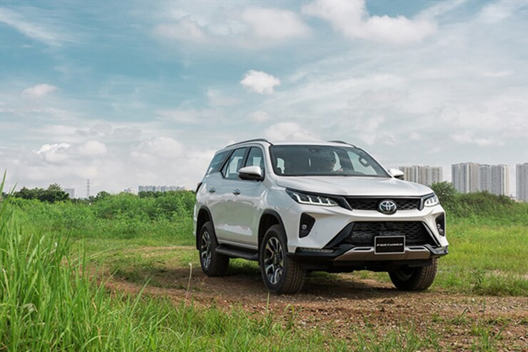 Ngoại thất Toyota Fortuner 2026