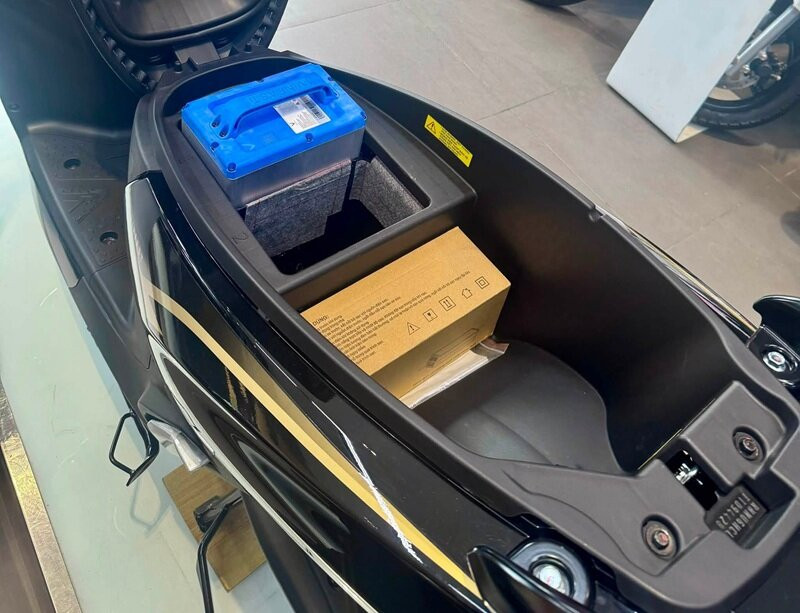 Cốp xe VinFast Kyo dung tích 21 lít