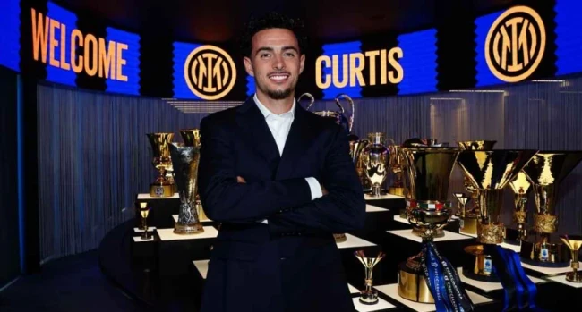 Curtis Jones gia nhập Inter Milan