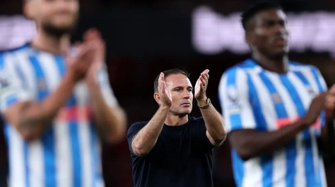 Coventry City nhận thất bại 0-3 trước Arsenal trong ngày trở lại Ngoại hạng Anh