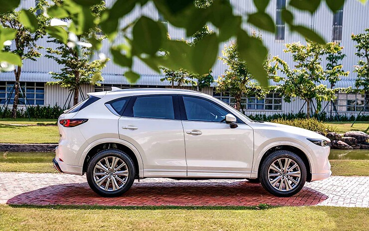Đuôi xe Mazda CX-5