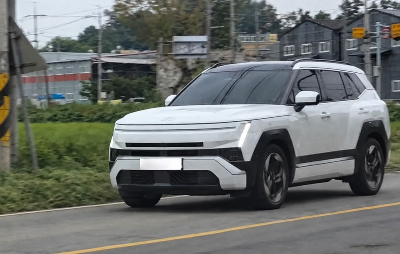 Tin xe 23/8: Hyundai Tucson mới lột xác, Camry 2027 thay đổi nội thất - 1