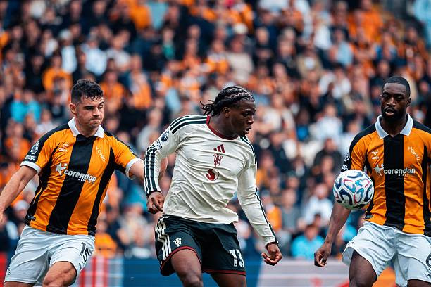 Patrik Dorgu gây thất vọng trong trận Manchester United gặp Hull City