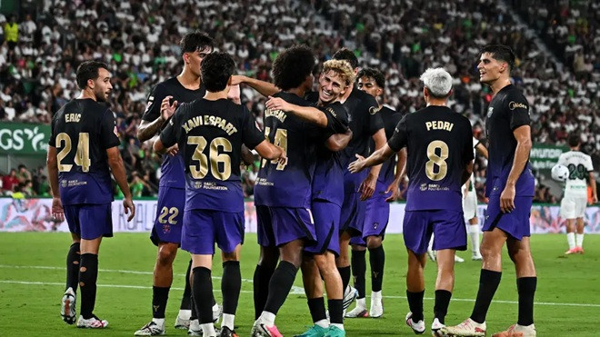 Eric Garcia cứu thua ngay trên vạch vôi