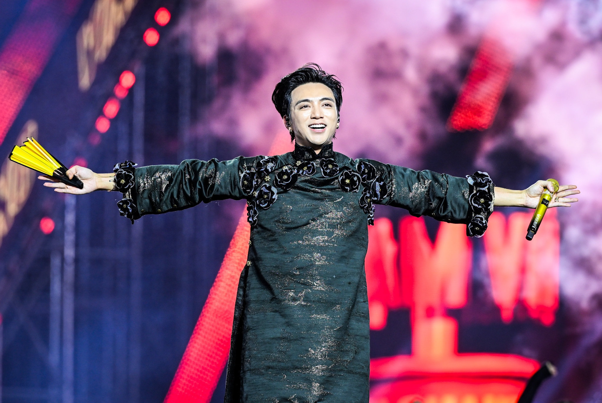 to-quoc-trong-tim (17)