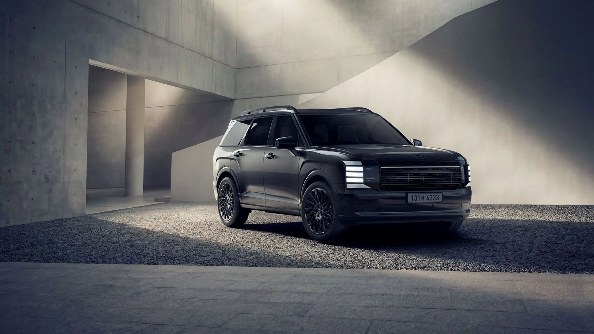 Phiên bản phong cách địa hình Hyundai Palisade XRT với lưới tản nhiệt và ốp ngoại thất riêng biệt.
