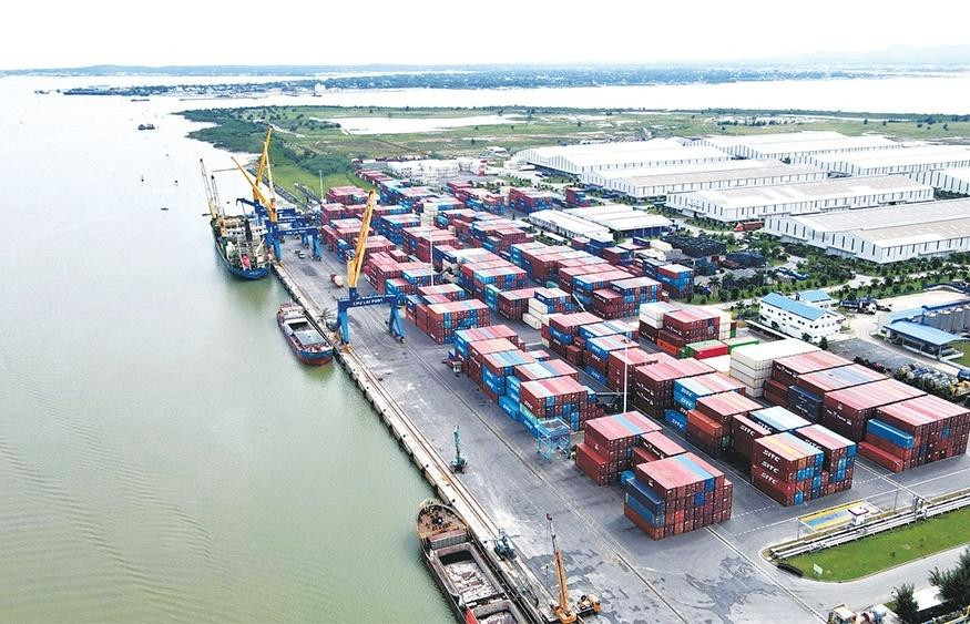 Hoạt động khai thác cảng biển liên quan đến cổ tức DVP
