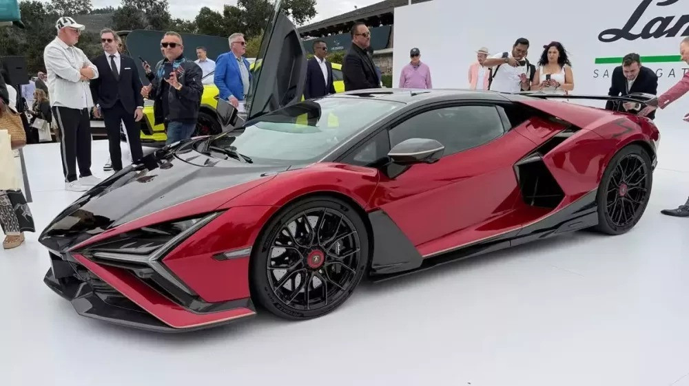 Tin xe 7/9: Lamborghini Revuelto SV mở bán tại Việt Nam, giá hơn 60 tỷ đồng - 1