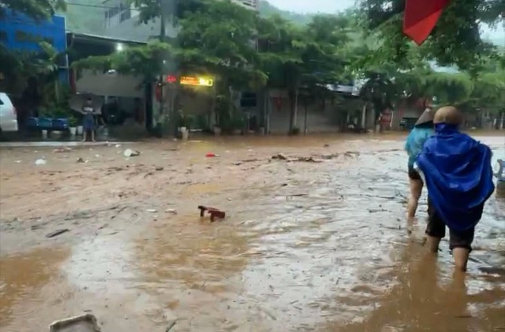 Gió mùa Đông Bắc đầu mùa sắp ảnh hưởng miền Bắc, miền Trung có thể mưa lớn- Ảnh 1.