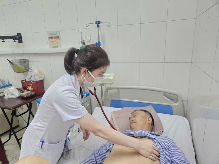 Hy hữu hai vợ chồng cùng bị nhồi máu cơ tim trong một ngày- Ảnh 2.