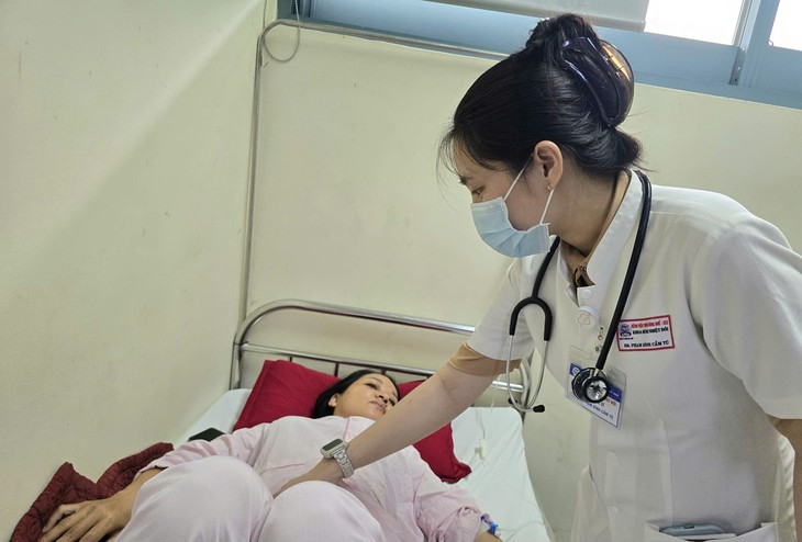 Vụ nghi ngộ độc tại Công ty Scavi Huế: Nhiều người ra viện, doanh nghiệp nói gì?- Ảnh 1.