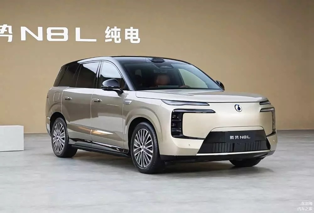Tin xe 15/9: Mitsubishi Triton thêm bản Premium, Hyundai Custin 2027 lộ diện - 3