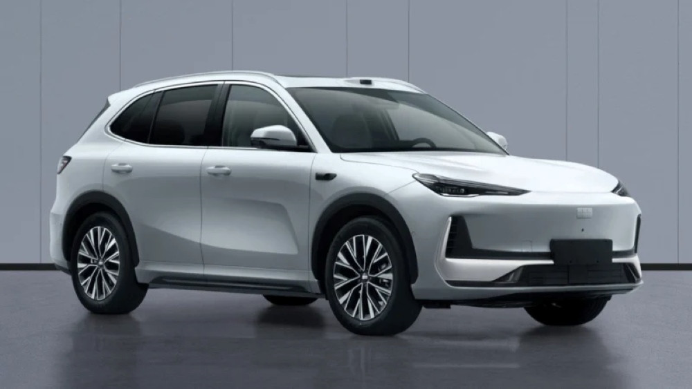 Geely EX5 mới lộ diện với khoang hành lý phía trước, thêm 114 mã lực - 2