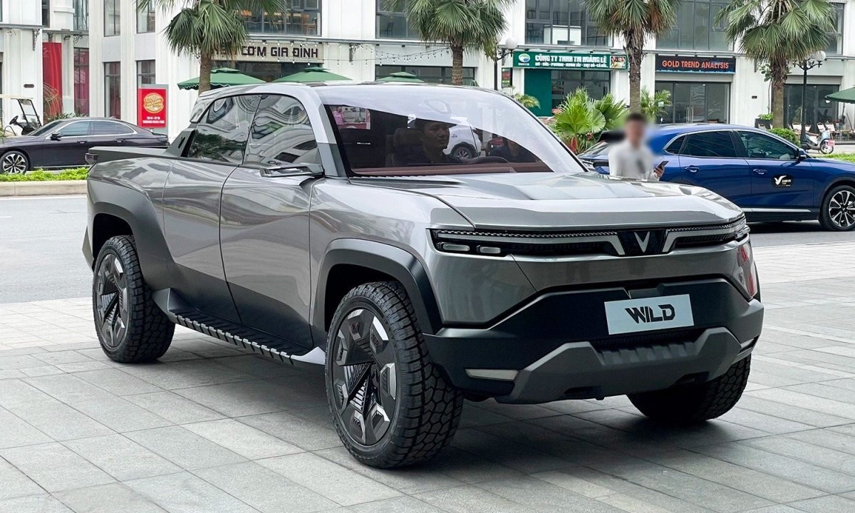 Bán tải VinFast VF Wild trang bị hệ truyền động EREV phục vụ công năng chở hàng đường dài.